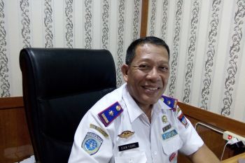Pengurusan dokumen kependudukan di Padang meningkat jelang penerimaan peserta didik baru
