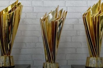 Persela Lamongan tahan imbang Persija 0-0