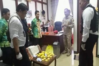 Tes urine untuk memastikan ASN di Seruyan bebas narkoba