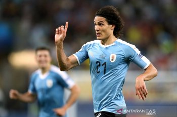 Cavani antar Uruguay tundukkan Chile 1-0