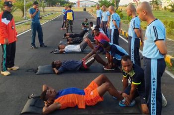 Lima putra Amungme Kamoro lulus seleksi Taruna Akademi Penerbang Banyuwangi