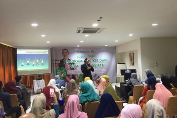 Ade Rai: pola hidup sehat membutuhkan pemahaman menyeluruh