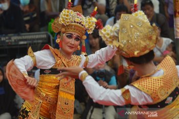 Pagelaran tari klasik Bali