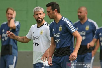 Duel Venezuela vs Argentina, panggung pertaruhan dua momentum