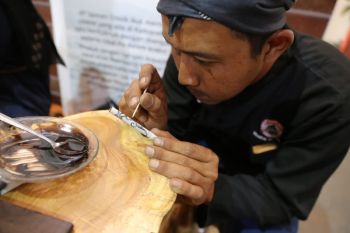 Semen Gresik promosikan UMKM Rembang di Jateng Fair 2019