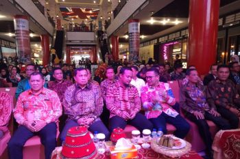 Lima daerah di Sulsel raih penghargaan Humas terbaik pada "Awarding Night"