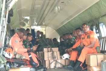 Tim SAR darat sisir Gunung Mol dan Aprok cari helikopter MI 17