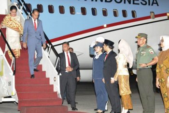 Emil Dardak dapat tips jaga kesehatan dari Jokowi