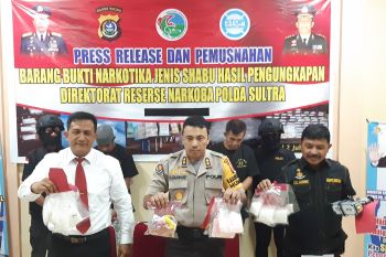Polda Sultra musnahkan barang bukti 940 gram sabu-sabu