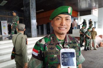 Bupati Pegubin turun ke kampung tanya warga terkait helikopter MI 17