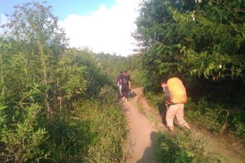Seorang pendaki Marapi dilaporkan terjatuh, ini kondisinya