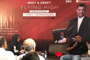 Bos Air Asia luncurkan buku ungkap mimpi miliki maskapai terjangkau