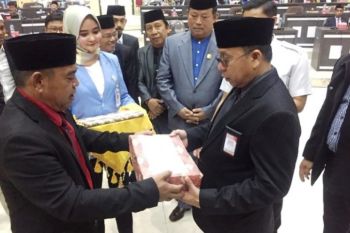 Pemkab Pasangkayu  turunkan angka kemiskinan tersisa empat persen