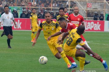 Perseru Badak Lampung FC tahan imbang Barito Putera
