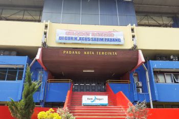 Pemkot Padang benahi fasilitas Stadion Haji Agus Salim