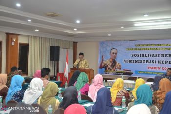 Agam gelar sosialisasi kebijakan adminitrasi kependudukan, tingkatkan kompetensi petugas