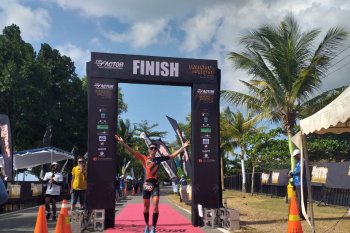 Jauhari Johan juara lomba duathlon Belitung Festival 2019