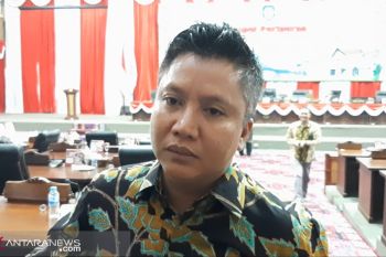 Legislator Kepri pertanyakan penambahan ruang kelas baru