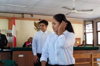Dua wanita asal Jakarta  edarkan sabu, divonis empat tahun di PN Denpasar