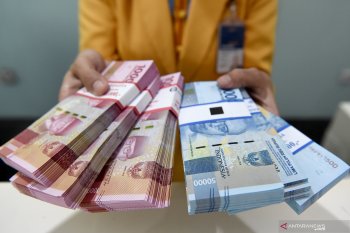 Nilai Rupiah menguat seiring turunnya imbal hasil obligasi AS