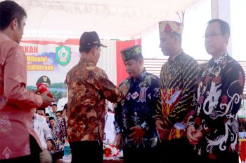 Terima Satya Lencana Adhi Bhakti Tani Nelayan Pratama, ini tanggapan Bupati Bartim