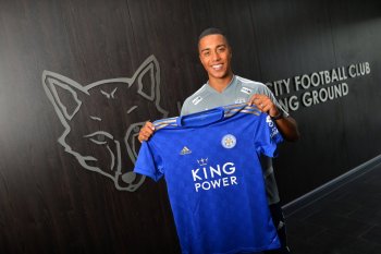 Leicester memecahkan rekor transfer lagi, demi permanenkan Tielemans