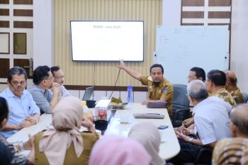 Wagub kumpulkan direktur rumah sakit se-Sulsel respon keluhan pasien