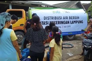 ACT-Lampung beri bantuan air bersih ke  Teluk Harapan