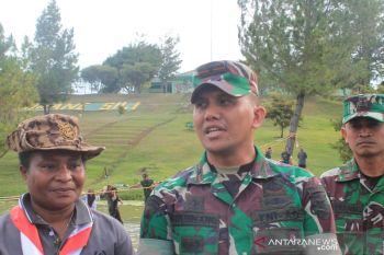 Personel kompi C-B Senggi masih terlibat pencarian helikopter M-17 hilang