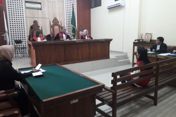 Persidangan perkara penganiayaan bergulir di pengadilan