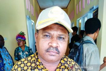 Dua komputer penunjang perekaman e-KTP Disdukcapil Biak Numfor rusak