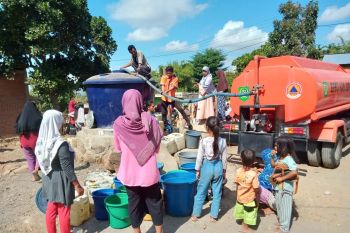 674.017 jiwa warga NTB kesulitan air bersih