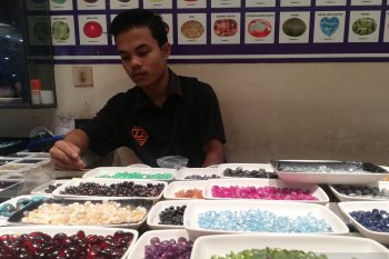 Kontes untuk gairahkan kembali batu akik