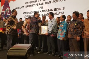 Sulsel raih penghargaan bakti koperasi pada Harkopnas ke-72