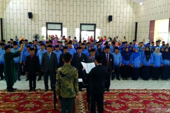 Bupati Solok Selatan mutasi dan kukuhkan 179 pejabat