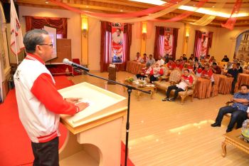 Nurdin Abdullah dorong pemuda lebih produktif