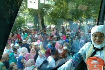 63 calon haji dari Polman menuju Embarkasi Makassar