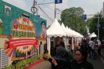 Festival Pasar Baru dipadati pengunjung