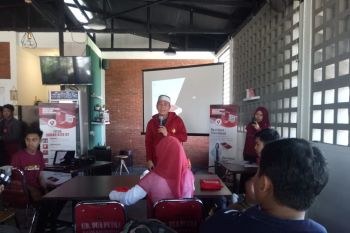 PMI Kota Makassar hadirkan aplikasi darahkita.id permudah peroleh darah