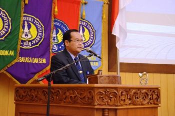 Rektor UNY: pengembangan matematika dan sains penting