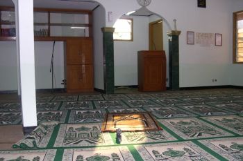 Lapan sempurnakan arah kiblat dengan fenomena matahari di  atas Kabah