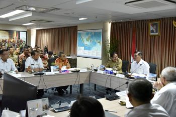 Bupati minta solusi pusat  tangani abrasi di Bengkalis