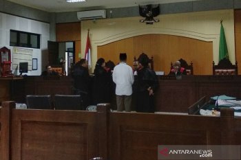 Aliran uang pungli dana masjid pascagempa Lombok diperiksa