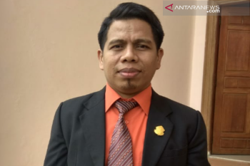 DPRD Sultra desak pemerintah pilih kadis definitif
