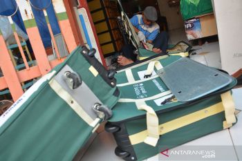 Roda tambahan koper haji