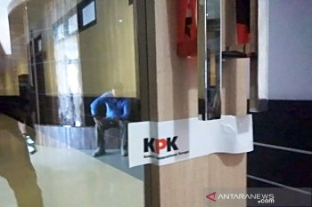 Nilwan ikut diseret KPK gara-gara bawa durian