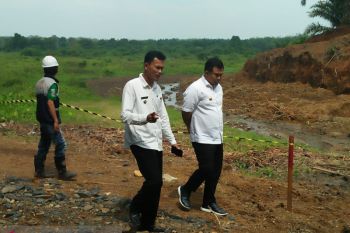 Bupati Sutan Riska dorong pemerataan pembangunan cegah jarak ketimpangan melebar