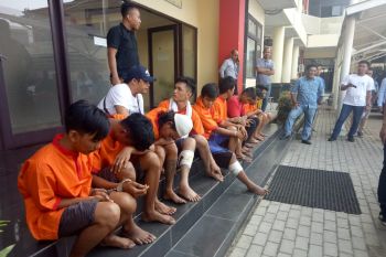 Polisi tangkap sembilan pelaku kejahatan jalanan bersenjata