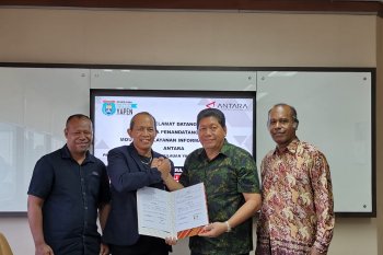 Pemkab Kepulauan Yapen genjot potensi kelautan dan pariwisata