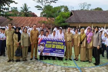 Satlantas Polres Barito Utara sosialisasikan aturan Lalu Lintas ke sekolah